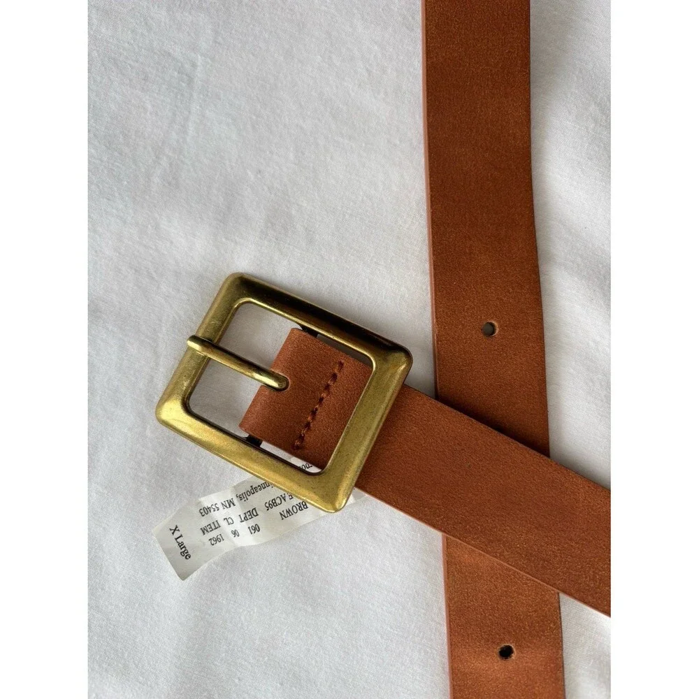 Classic Leather Belt with Gold Buckle